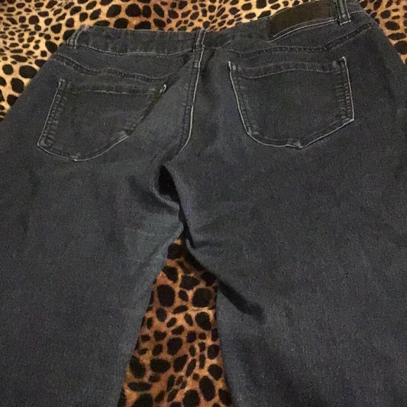 Rue 21 blue jeans - Picture 3 of 3